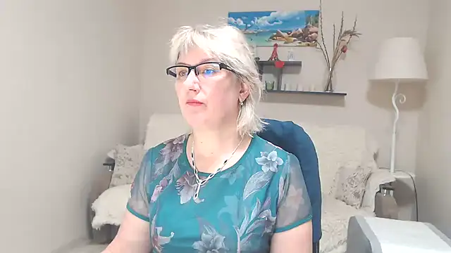 FleurMays online show from 02/21/25, 05:13