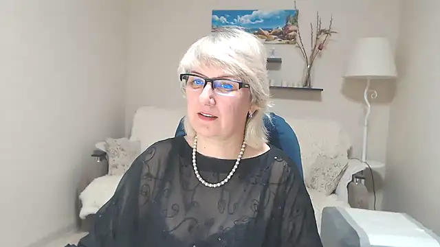 FleurMays online show from 02/25/25, 12:55