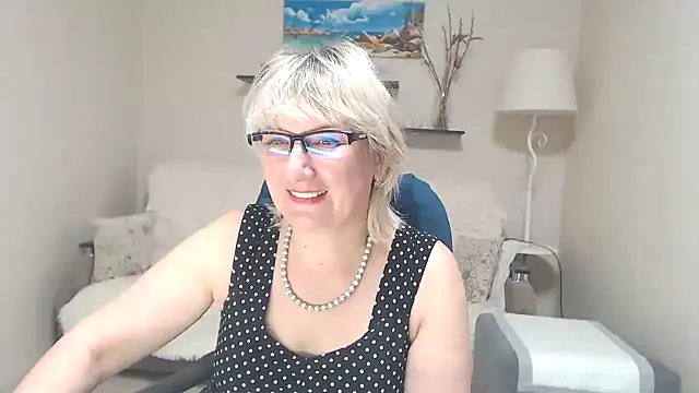 FleurMays online show from 03/09/25, 07:01