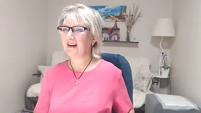 FleurMays online show from 09/30/25, 05:34