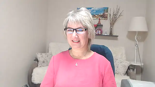 FleurMays online show from 10/27/25, 04:27