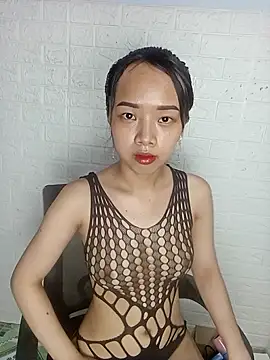 Snapshot of Baby2903 chatting on 02/12/25, 12:58 Baby2903 online show from 02/12/25, 12:58