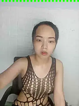 Snapshot of Baby2903 chatting on 02/12/25, 06:29 Baby2903 online show from 02/12/25, 06:29