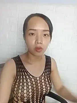 Snapshot of Baby2903 chatting on 02/19/25, 03:16 Baby2903 online show from 02/19/25, 03:16