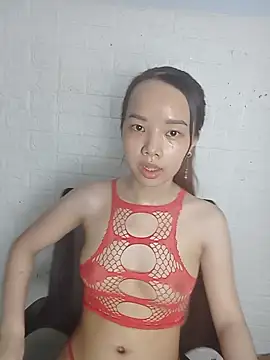 Snapshot of Baby2903 chatting on 03/13/25, 08:15 Baby2903 online show from 03/13/25, 08:15