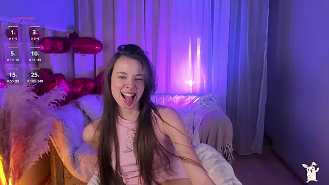 Goldy Grace  online show from 02/13/25, 06:16