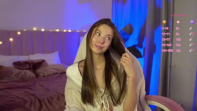 Goldy Grace  online show from 09/19/25, 11:44