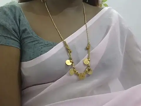 Hot akshara online show from 09/16/25, 05:14