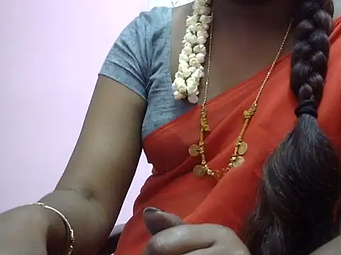 Hot akshara online show from 11/28/25, 03:25