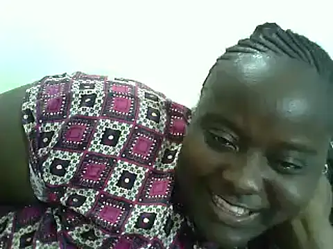 Snapshot of Hotwife8 chatting on 01/03/25, 06:35 Hotwife8 online show from 01/03/25, 06:35