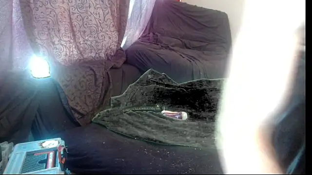 Snapshot of Gigadickman chatting on 03/02/25, 11:18 Gigadickman online show from 03/02/25, 11:18