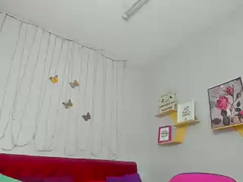 kathina giraldo online show from 02/09/25, 01:46