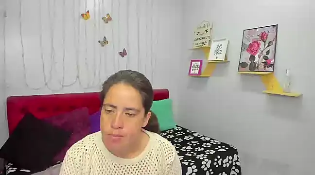 kathina giraldo online show from 02/13/25, 12:32