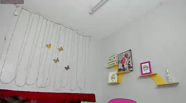 kathina giraldo online show from 03/13/25, 12:56