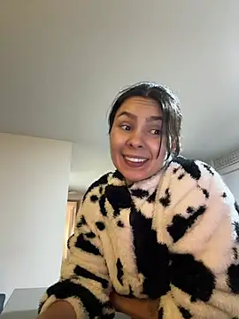 Snapshot of SofiaG_ chatting on 03/04/25, 01:34 SofiaG  online show from 03/04/25, 01:34