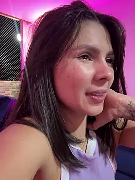 Snapshot of SofiaG_ chatting on 03/06/25, 01:16 SofiaG  online show from 03/06/25, 01:16