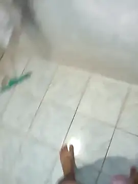 lele9457 online show from 02/20/25, 07:19