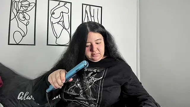 Snapshot of RubyPirsso18 chatting on 12/14/25, 07:07 RubyPirsso18 online show from 12/14/25, 07:07