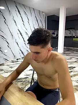 oliver Lz online show from 11/07/25, 10:32