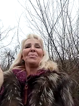 CassandraSandra44 online show from 12/01/25, 07:24