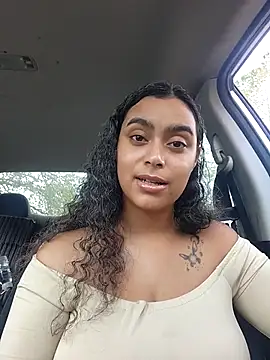 Snapshot of cinnaminnie chatting on 03/14/25, 03:47 cinnaminnie online show from 03/14/25, 03:47