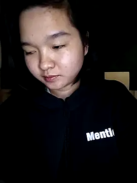 Snapshot of Thomgdee chatting on 03/09/25, 09:35 Thomgdee online show from 03/09/25, 09:35