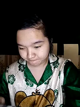 Snapshot of Thomgdee chatting on 03/09/25, 12:53 Thomgdee online show from 03/09/25, 12:53