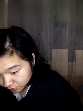 Snapshot of Thomgdee chatting on 03/09/25, 05:17 Thomgdee online show from 03/09/25, 05:17