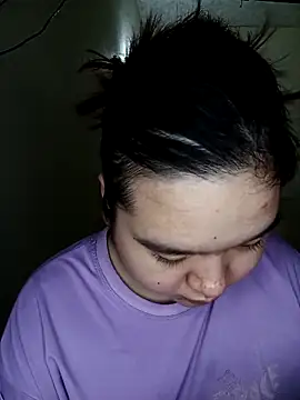 Snapshot of Thomgdee chatting on 09/15/25, 06:46 Thomgdee online show from 09/15/25, 06:46