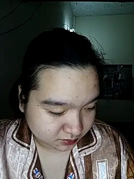 Snapshot of Thomgdee chatting on 09/27/25, 01:05 Thomgdee online show from 09/27/25, 01:05