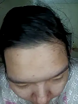 Snapshot of Thomgdee chatting on 11/04/25, 01:27 Thomgdee online show from 11/04/25, 01:27