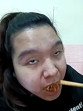 Snapshot of Thomgdee chatting on 02/03/26, 06:22 Thomgdee online show from 02/03/26, 06:22