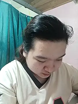 Snapshot of Thomgdee chatting on 02/11/26, 04:34 Thomgdee online show from 02/11/26, 04:34