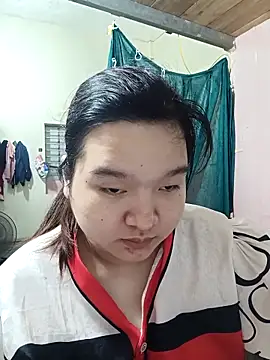 Snapshot of Thomgdee chatting on 03/09/26, 01:42 Thomgdee online show from 03/09/26, 01:42