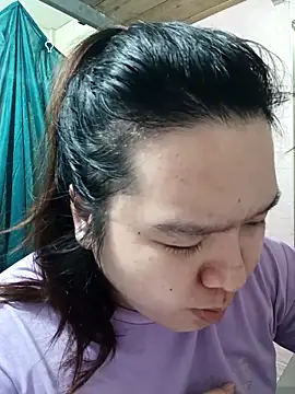 Snapshot of Thomgdee chatting on 03/21/26, 08:19 Thomgdee online show from 03/21/26, 08:19