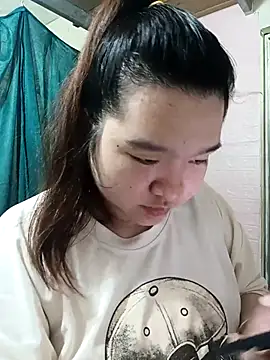 Snapshot of Thomgdee chatting on 03/30/26, 01:39 Thomgdee online show from 03/30/26, 01:39