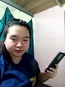 Snapshot of Thomgdee chatting on 03/31/26, 01:18 Thomgdee online show from 03/31/26, 01:18