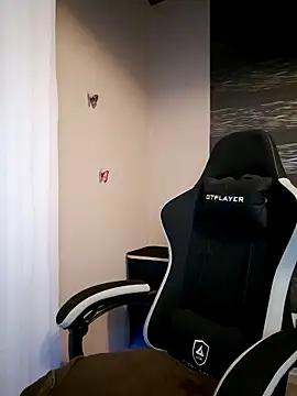 Jujuicy 97 online show from 03/11/25, 07:14