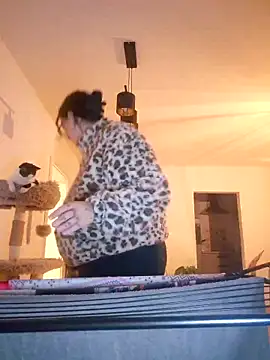 Jujuicy 97 online show from 12/16/25, 07:08