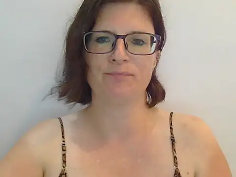 Snapshot of CrimsonMistress chatting on 01/27/25, 03:26 CrimsonMistress online show from 01/27/25, 03:26