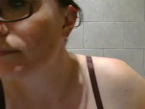 Snapshot of CrimsonMistress chatting on 02/07/25, 06:03 CrimsonMistress online show from 02/07/25, 06:03