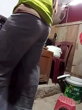 JasminePham online show from 12/20/24, 04:09