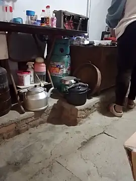 JasminePham online show from 12/23/24, 04:22