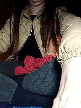 JasminePham online show from 12/24/24, 09:22