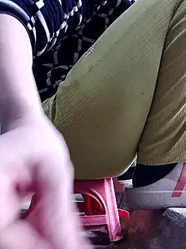 JasminePham online show from 01/19/25, 09:33