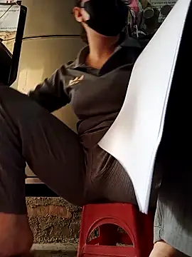 JasminePham online show from 03/20/25, 07:14