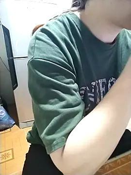 JasminePham online show from 10/17/25, 12:36