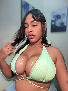 Snapshot of MaverickGray chatting on 01/24/25, 04:49 MaverickGray online show from 01/24/25, 04:49