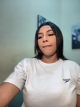 Snapshot of MaverickGray chatting on 01/26/25, 01:36 MaverickGray online show from 01/26/25, 01:36