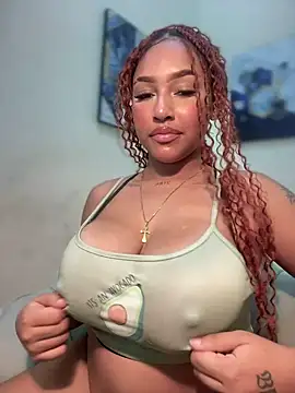 Snapshot of MaverickGray chatting on 02/03/25, 04:20 MaverickGray online show from 02/03/25, 04:20